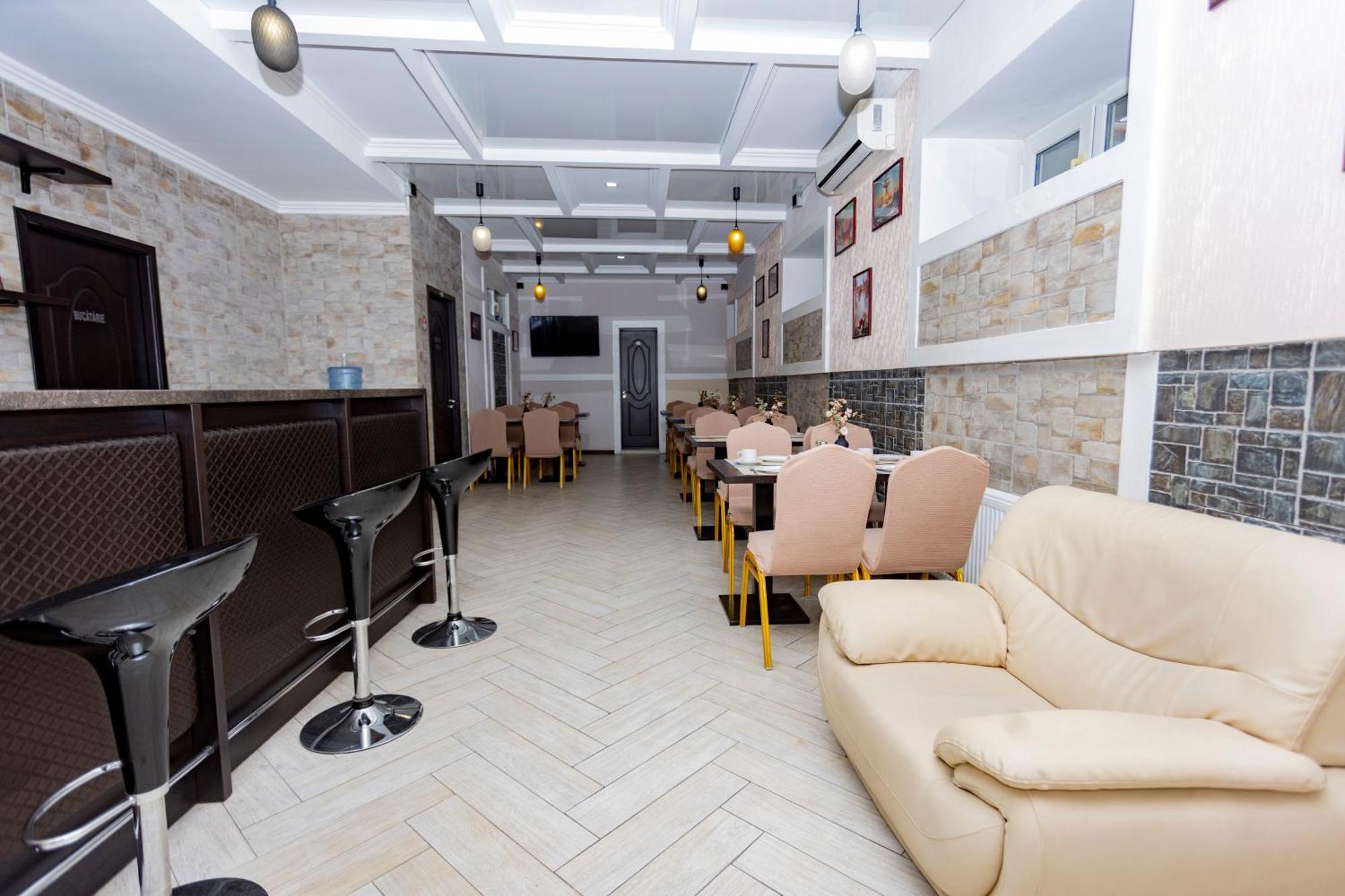 Lolo Hotel 키시나우 외부 사진